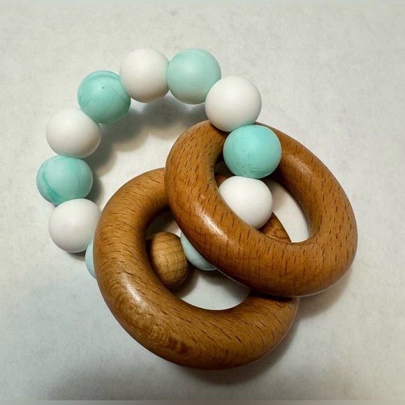 Ring Teether - Picture 2 of 4